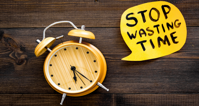signs to know you are wasting your time in life